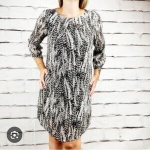 H&M 3/4 Sleeves Black White Relaxed Straight Dress Size 10